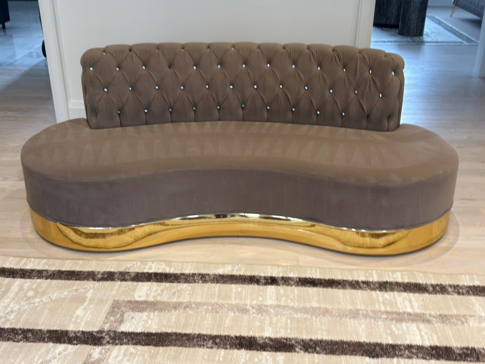 Sofa cleaning